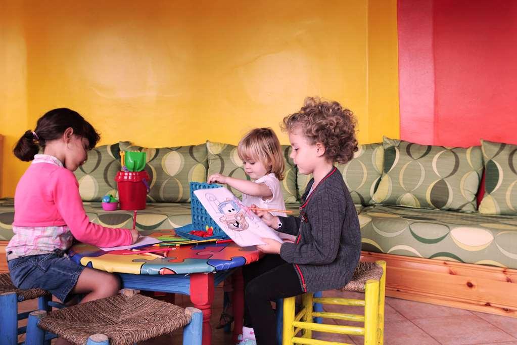 Tui Suneo Kenzi Europa Agadir Facilidades foto Children at a nursery school